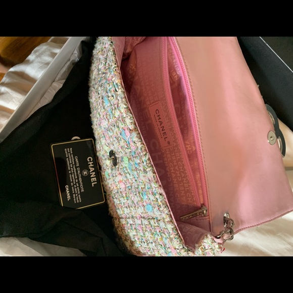 Chanel Tweed Bag - Picture 8 of 10